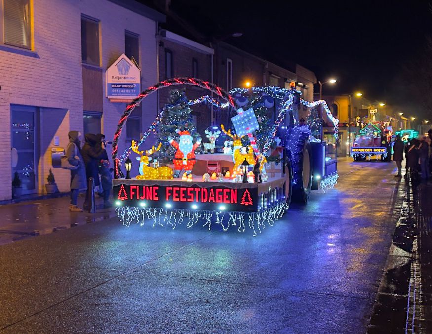 Kerstparade fijne feestdagen
